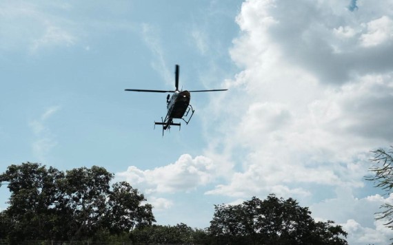Trasladan vía aérea a menor que ingirió producto para garrapatas