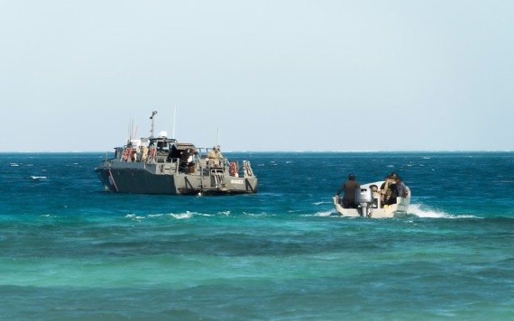 Frenan pesca ilegal de caracol rosado en Arrecife Alacranes