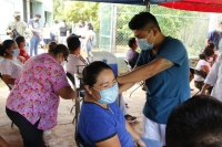 Anuncian vacuna de refuerzo para personas de 40 a 59 a&ntilde;os