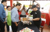 Chicharra para todos en Xcalachén