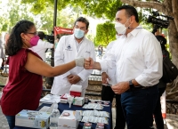 Alcalde firma convenio con Fundaci&oacute;n BAI para pruebas VIH