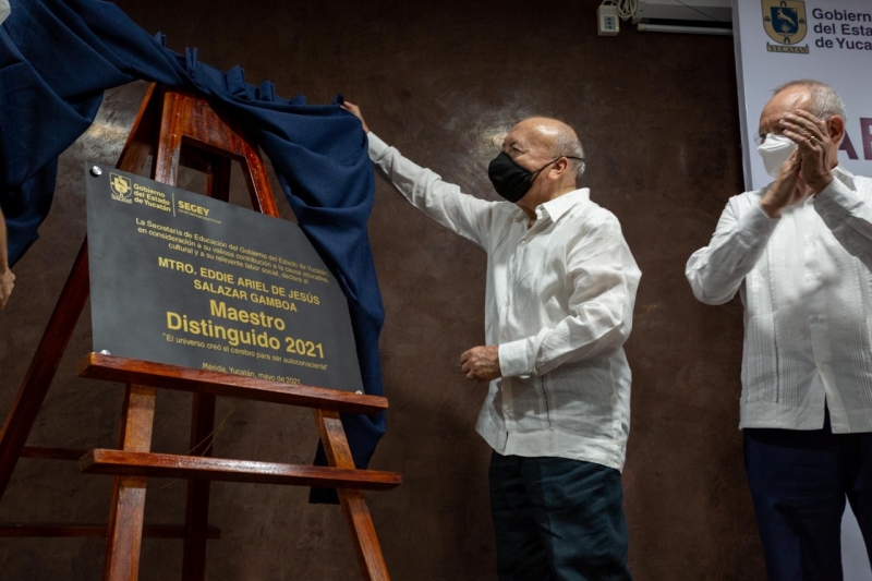 Eddie Salazar Gamboa, condecorado Maestro Distinguido 2021