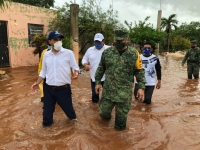 Vila Dosal recorre municipios del sur afectadas por &ldquo;Crist&oacute;bal&rdquo;