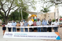 Entrega Renán Barrera obras en parque de Dzityá
