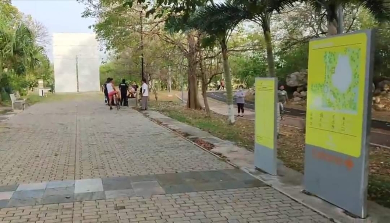 Policía busca a sujeto que atacó a mujer en Jardín Bepensa