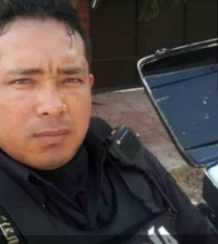 Imagen en vida del  polic&iacute;a estatal Luis Humberto V&aacute;rguez Uc