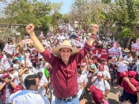 Acabaré con las desigualdades en Mérida: Rommel