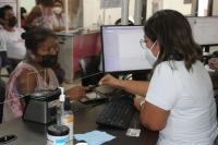 INE Yucat&aacute;n atiende a m&aacute;s 90 mil personas en m&oacute;dulos