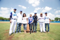 Cubano llega a los Rockies y “Torito” Valenzuela a los Diablos