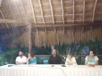 Escribir es una manera de expresarse, dice Carmen Villoro