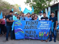 Habitantes de Samahil brindan su apoyo a Wilbert Pacheco