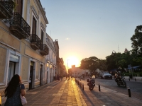 Prev&eacute;n 43&deg;C este lunes en Yucat&aacute;n