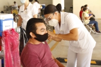 Arranca vacunaci&oacute;n contra Covid-19 en 42 municipios yucatecos