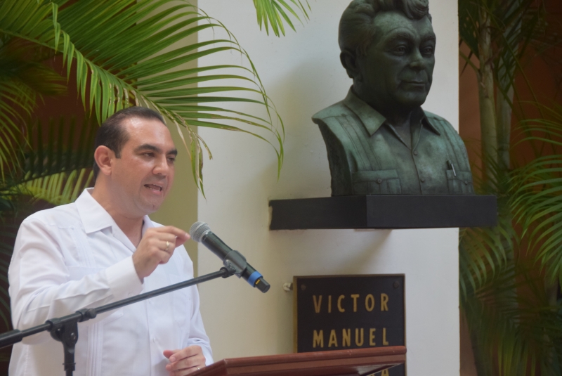 "Balo" se mantiene priísta aún después de la muerte: Felipe Cervera