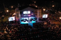 Ren&aacute;n Barrera rinde cuentas ante ciudadanos en el Centro Hist&oacute;rico