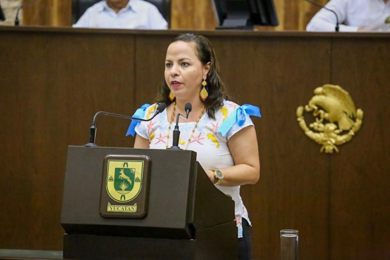 Lila Frías se solidariza con miembros de la Amotac