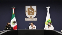 Vila Dosal se re&uacute;ne con integrantes de Canaco-Servytur de M&eacute;rida