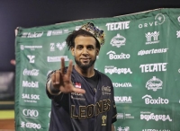 Regresa "Cafecito" Mart&iacute;nez a Leones de Yucat&aacute;n