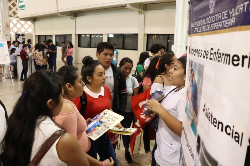 Concluye con éxito la Feria Universitaria de Profesiones