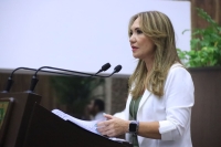 J&oacute;venes, l&iacute;deres del crecimiento econ&oacute;mico de Yucat&aacute;n: Franco