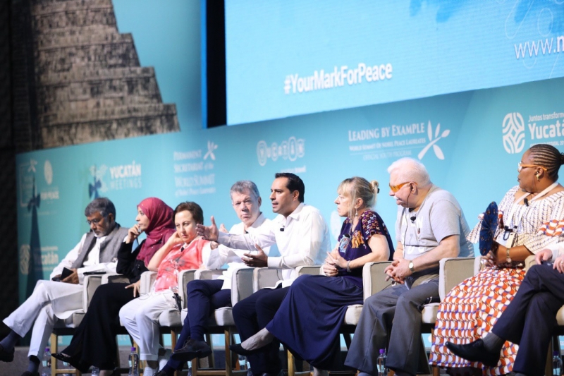 Vila Dosal comparte panel con líderes mundiales de la paz