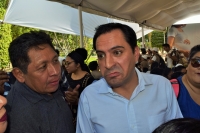 Vila "orde&ntilde;a" erario para promocionarse en medios nacionales