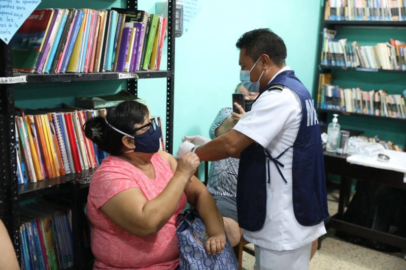 Yucatecos entre 50 y 59 años comienzan a recibir segunda dosis