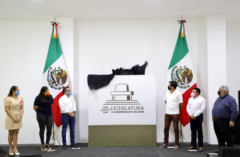 Presentan logotipo institucional de la LXIII Legislatura