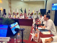 Acude Vila a reuni&oacute;n de gobernadores con embajador de Estados Unidos