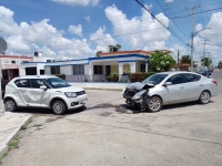 Se pasa se&ntilde;al de alto y causa choque en la Alem&aacute;n