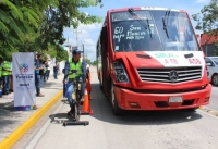 Buscan que choferes de transporte p&uacute;blico sean emp&aacute;ticos con peatones y ciclistas
