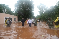 Vila Dosal anuncia apoyos a familias afectadas por &ldquo;Crist&oacute;bal&rdquo;