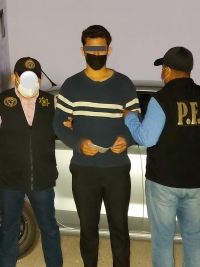 Detienen a presunto homicida y ladr&oacute;n