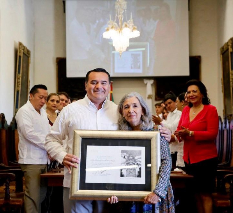 Renán Barrera reconoce el papel de meridanas