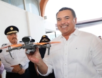 Entrega alcalde equipamiento de alta tecnolog&iacute;a a polic&iacute;as municipales&nbsp;