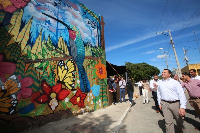 Aplican programa “Vive” en comisarías de Mérida