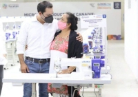 Apoya Mauricio Vila a productores textileros