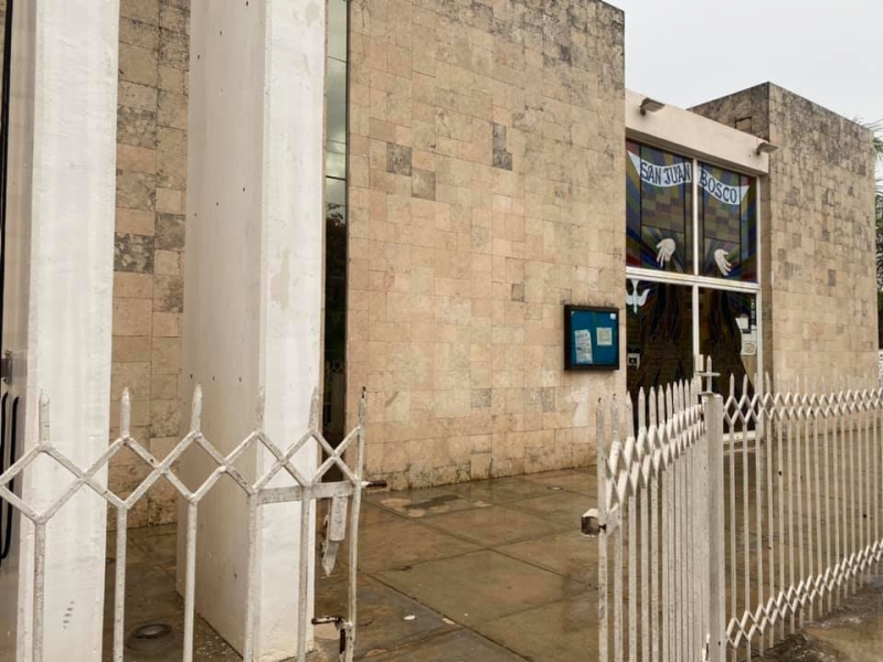 Párroco denuncia robo en templo de Mérida