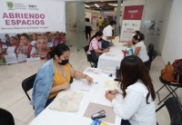 Ofertan m&aacute;s de 400 empleos a mujeres en Feria Nacional
