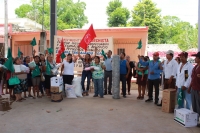 Antorchistas de Peto reciben apoyos del programa &ldquo;Peso a Peso&rdquo;