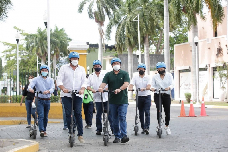 Inauguran recorridos de scooters eléctricos en Paseo de Montejo