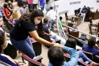 Juventudes, primordiales en decisiones p&uacute;blicas: Vida G&oacute;mez