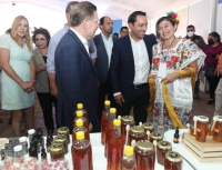 Inaugura Vila tercera edici&oacute;n de "Yucat&aacute;n Expone"