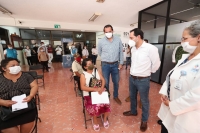 Personal docente será vacunado del 18 al 21 de mayo: Vila