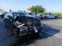 Carambola en la M&eacute;rida-Progreso deja da&ntilde;os materiales