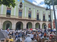 Secuny finaliza paro de brazos caídos