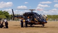 Trasladan de emergencia a padre e hijo en helic&oacute;ptero de la SSP