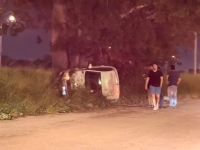 Vuelca su unidad en la Mérida-Progreso