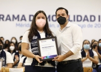 Fortalecer&aacute; Vila Dosal intercambio estudiantil al extranjero