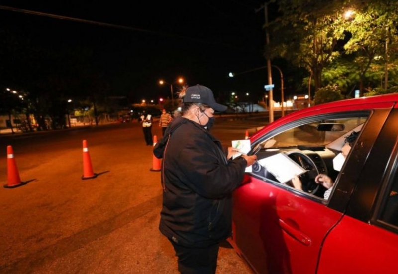 Restricción vehicular sería levantada totalmente el 4 de octubre: SSY